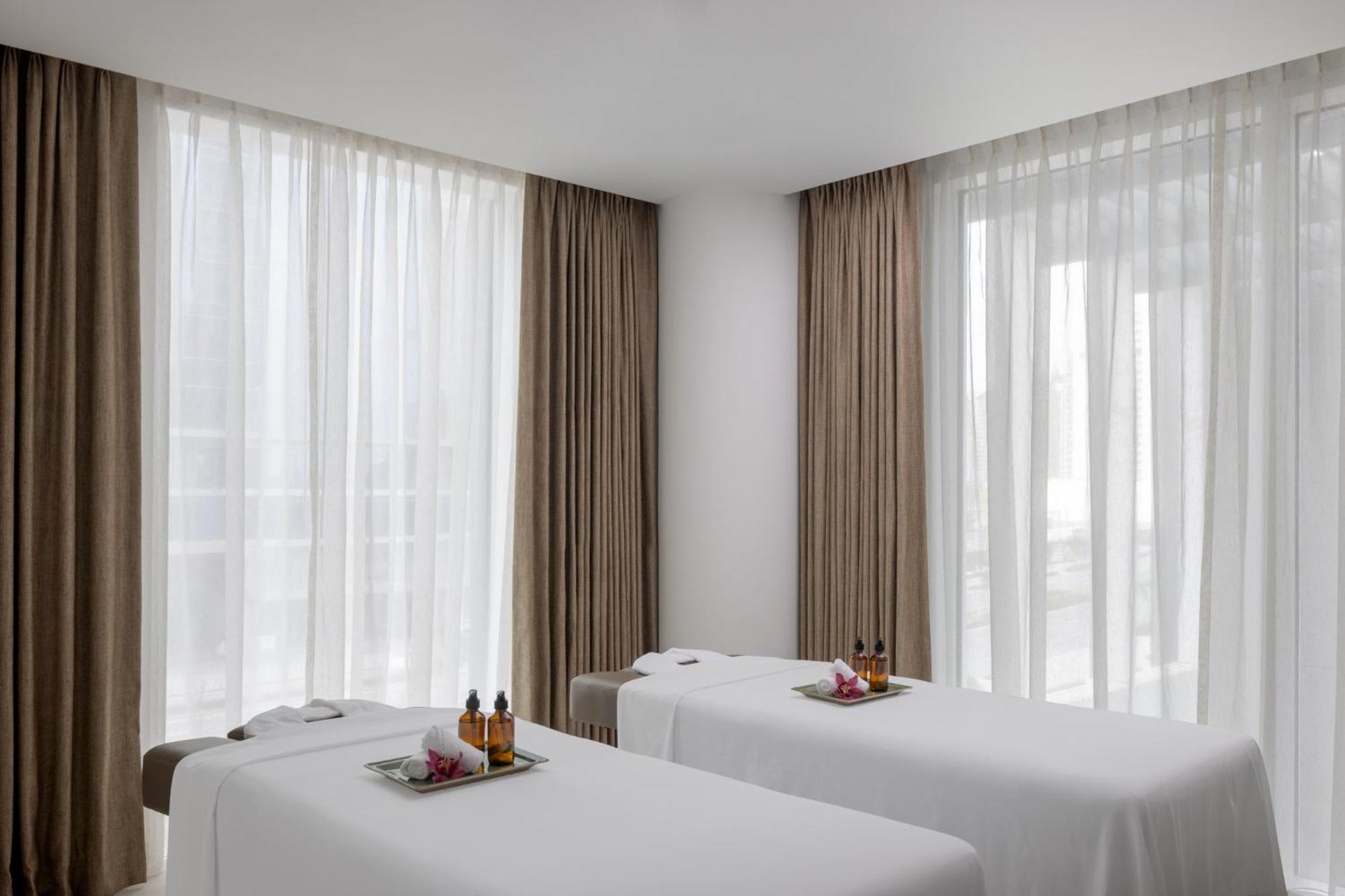 Staybridge Suites Dubai Business Bay By Ihg エクステリア 写真